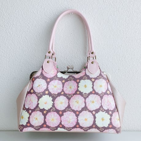 ぼたん桜ポケットがま口バッグ・ゆたか