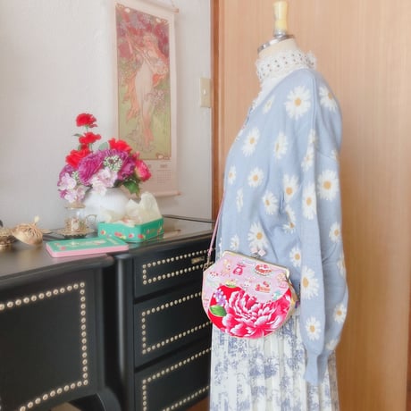Sweets&Retro(ピンク)がま口ショルダーバッグ