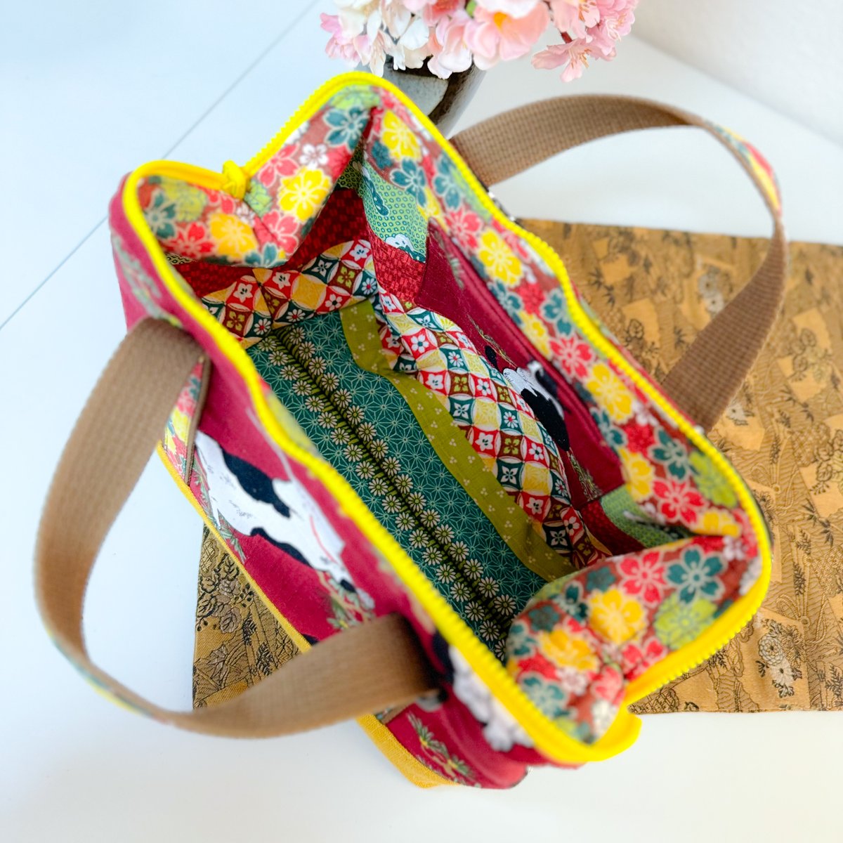 松猫(レッド)ワイヤー口金ショルダーバッグ | Zeppink