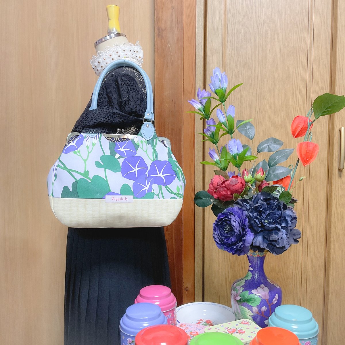 朝の顔(空色)あおりがま口バッグ | Zeppink