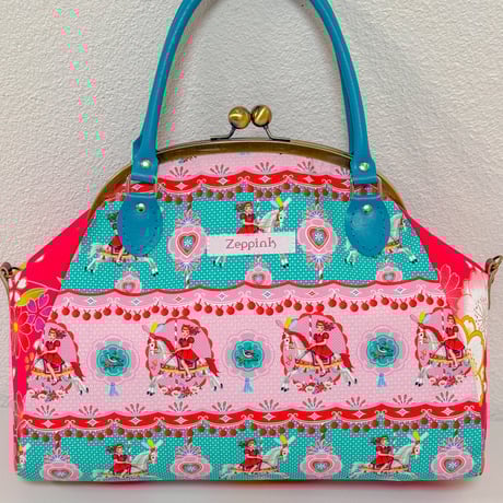 CATEGORY くし型がま口バッグ中 | Zeppink