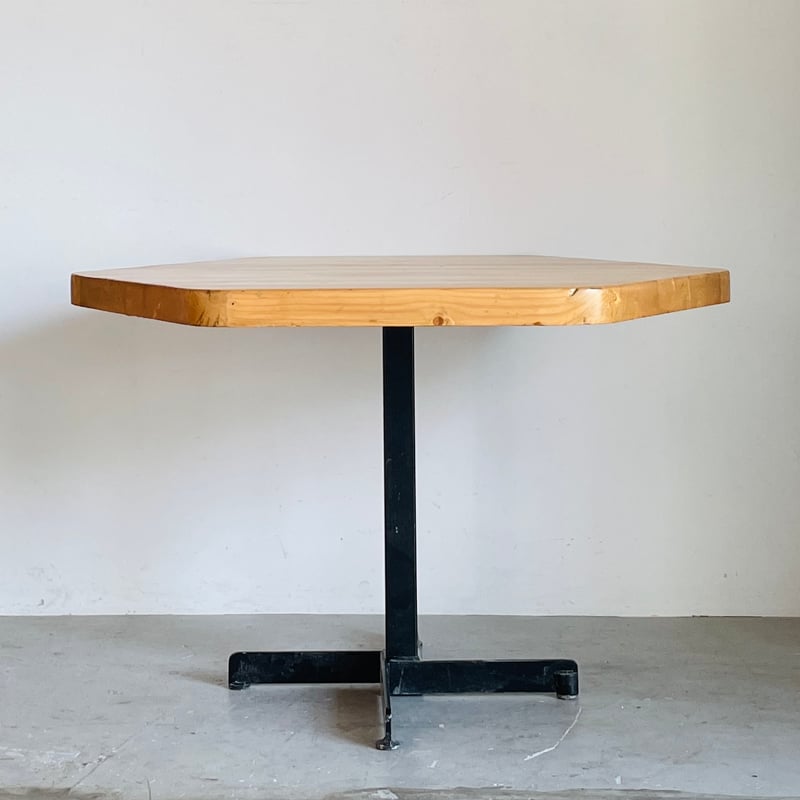 Hexagonal Table for 