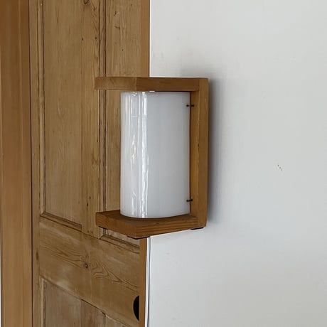Pine 2 Way Lamp / Rene Martin