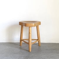 Free form Stool-B / Rene Martin