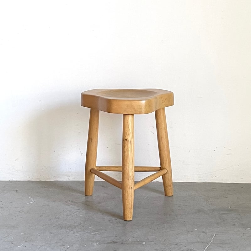 Free form Stool-B / Rene Martin | CONTOUR