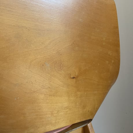 Tonneau Chair-Wood Leg-Pink Seat / Pierre Guariche-2