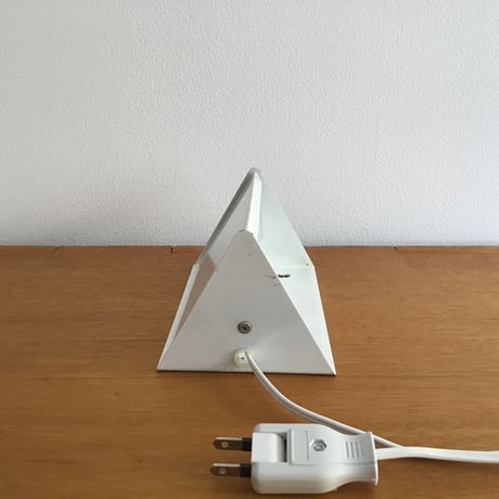 ANVIA Wall Lamp "model7013"- WHITE1