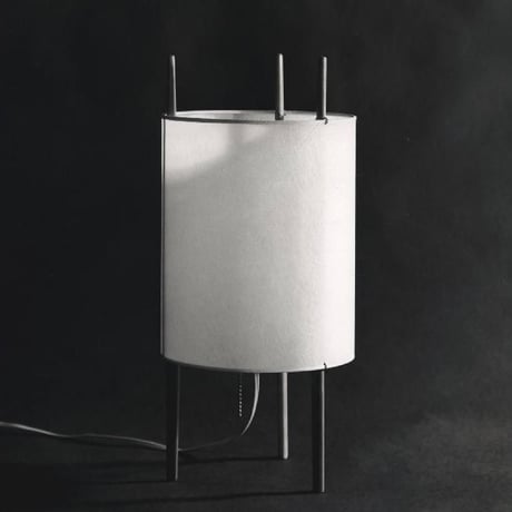 Nﾟ9 Table Lamp for Knoll (ed.France), c.1950 / Isamu Noguchi