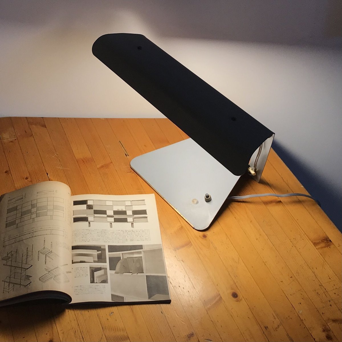 PRICE/ASK］Desk Lamp ( for Philips )/ Charlott