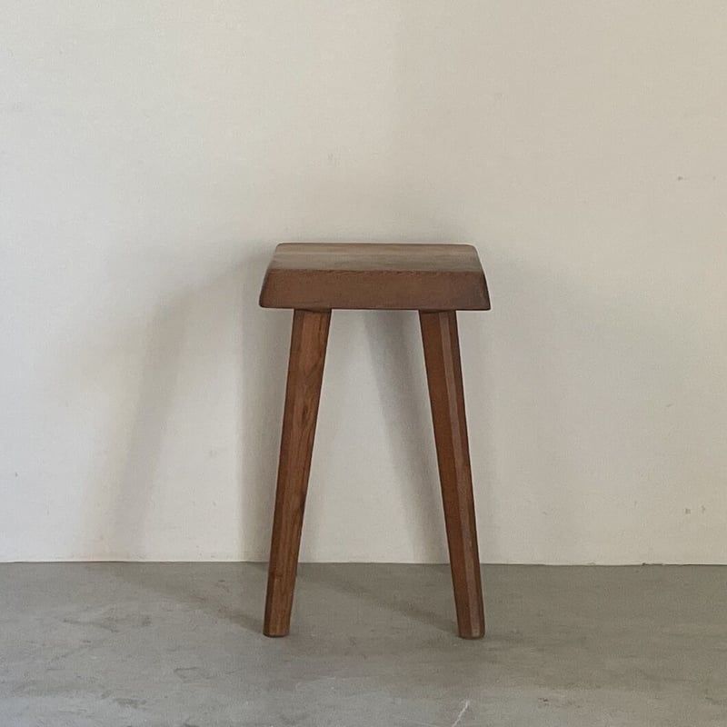 S01 Stool with 