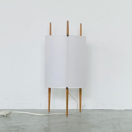Nﾟ9 Table Lamp for Knoll (ed.France), c.1950 / Isamu Noguchi