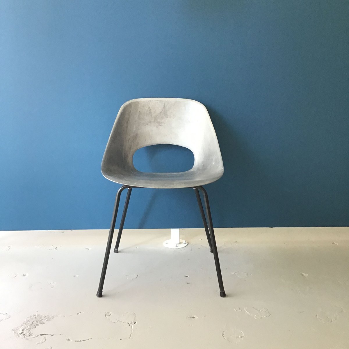 PRICE/ASK］Tulip Chair - Aluminum | CONTOUR