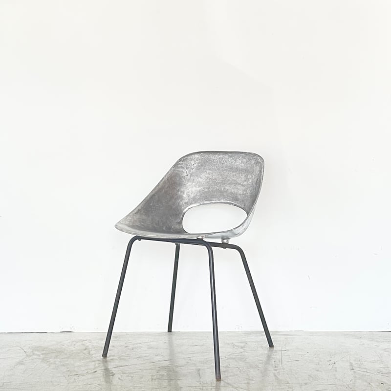 Tulip Chair- Aluminum core ver. -A / Pierre Gua