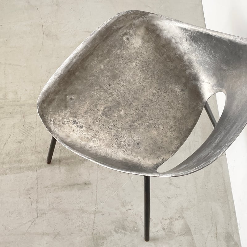 Tulip Chair- Aluminum core ver. -A / Pierre Gua
