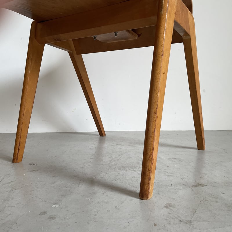 QW Stack chair/ Robin Day /ca.1950 UK | CONTOUR