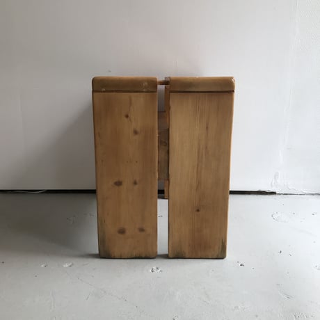 Slit Stool for "Les Arcs"-2 / Charlotte Perriand / 1970s