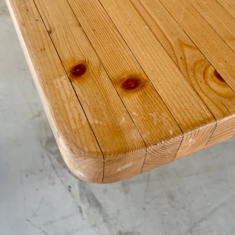 Rectangle Table  for "Les Arcs" / Charlotte Perriand