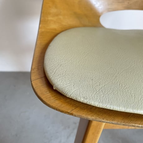 ［※PRICE/ASK］Tonneau Chair-Wood Leg-Palegreen Seat / Pierre Guariche