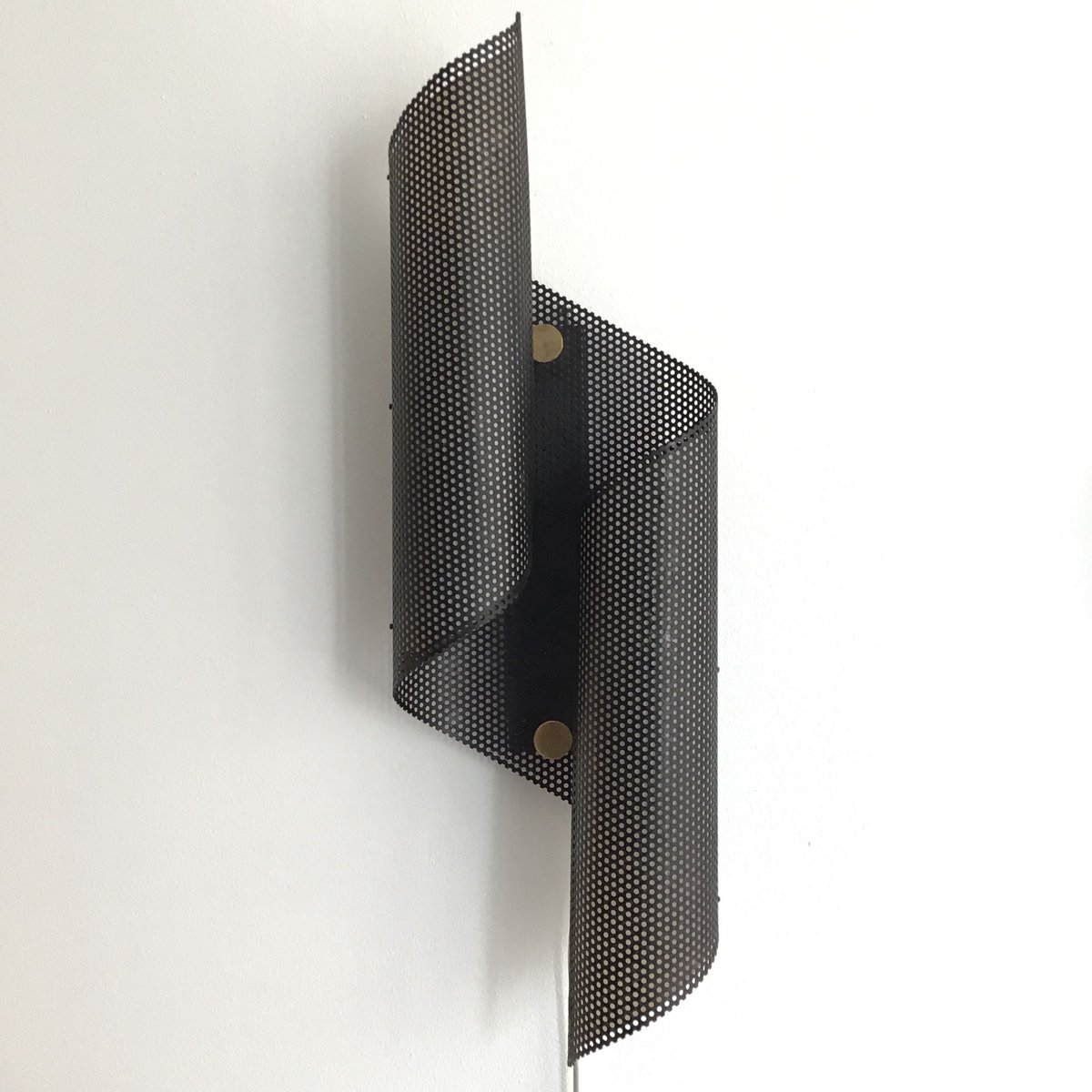 Lunel Wall Lamp - Jean Boris Lacroix | CONTOUR
