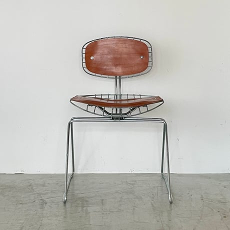 Traineau chair (Beaubourg chair) for Centre Pompidou / Michel Cadestin