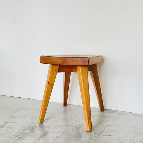 Solid pine stool for "Meribel"/ Christian Durupt / c.1950 -③