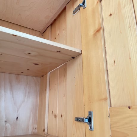 Solid Pine Cabinet from Les Arcs / Les Arcs architectural team