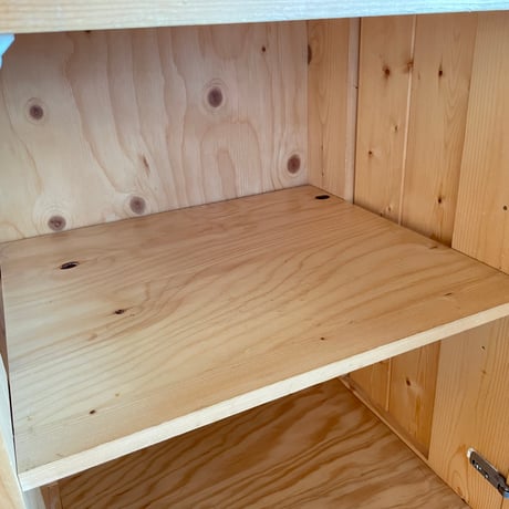 Solid Pine Cabinet from Les Arcs / Les Arcs architectural team
