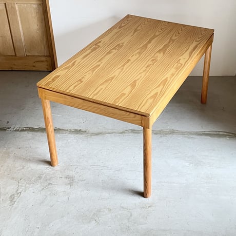 "Week-End" dining table / Pierre Gautier Delaye / c.1960