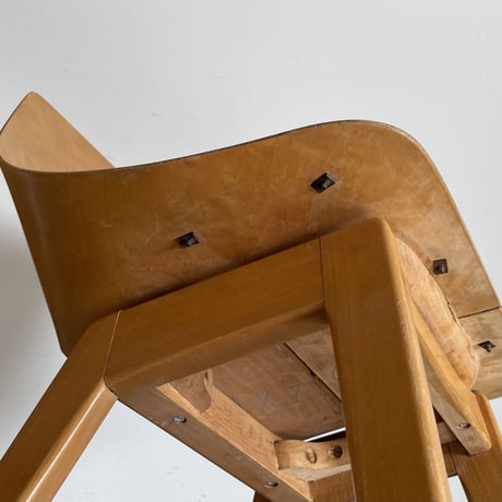 Tonneau Chair-Wood Leg / Pierre Guariche-2