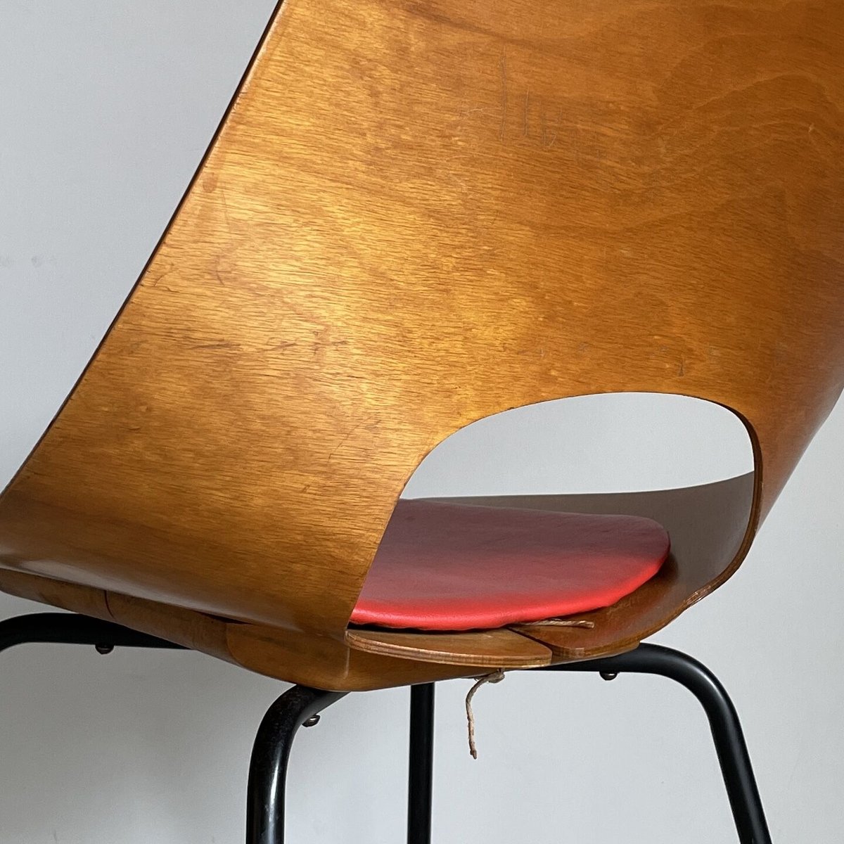 椅子 Pierre Guariche Tonneau chair Steiner Tonneau Chairs by Pierre Guariche for Steiner (Each