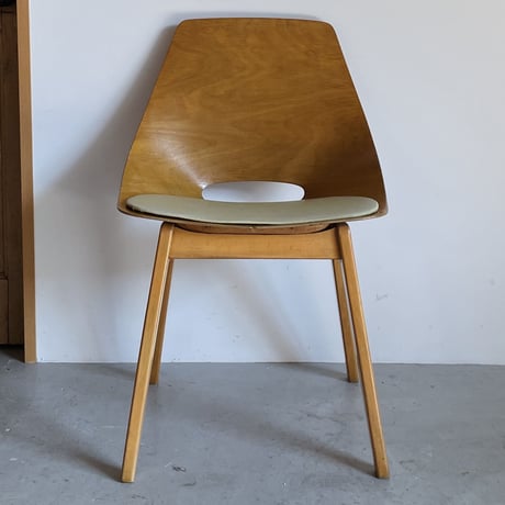 ［※PRICE/ASK］Tonneau Chair-Wood Leg-Palegreen Seat / Pierre Guariche