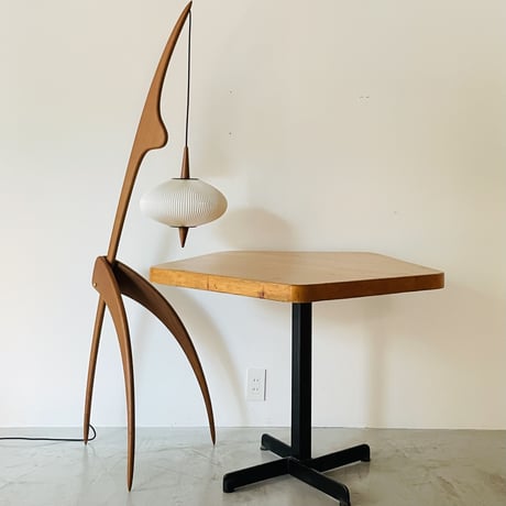 Pentagon Table for "Arcs1800" / Charlotte Perriand