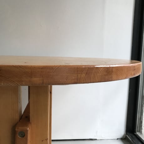Round Table for "Les Arcs" / Charlotte Perriand / 1970s