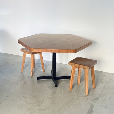 Hexagon Table for "Arcs1800" / Charlotte Perriand / c.1970-1980/ 脚部