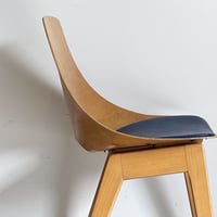 Tonneau Chair-Wood Leg / Pierre Guariche-2