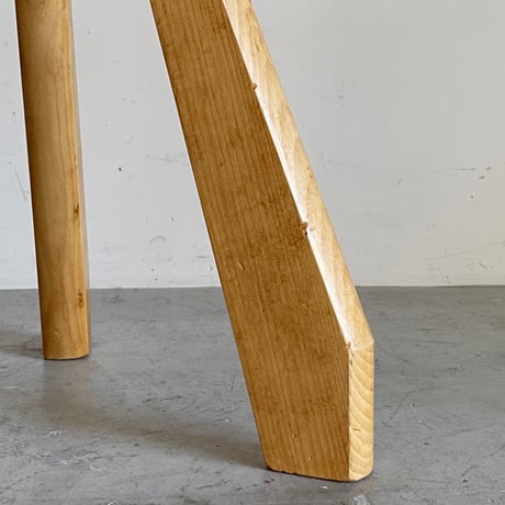 Sandoz Stool - Les Arcs ver. / Charlotte Perriand