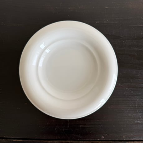 1.白磁のお皿