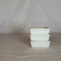 8.白磁のガラストレイ