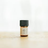 【years & days】“years” フレグランスボトル（3ml）/4月（卯月-uzuki-）