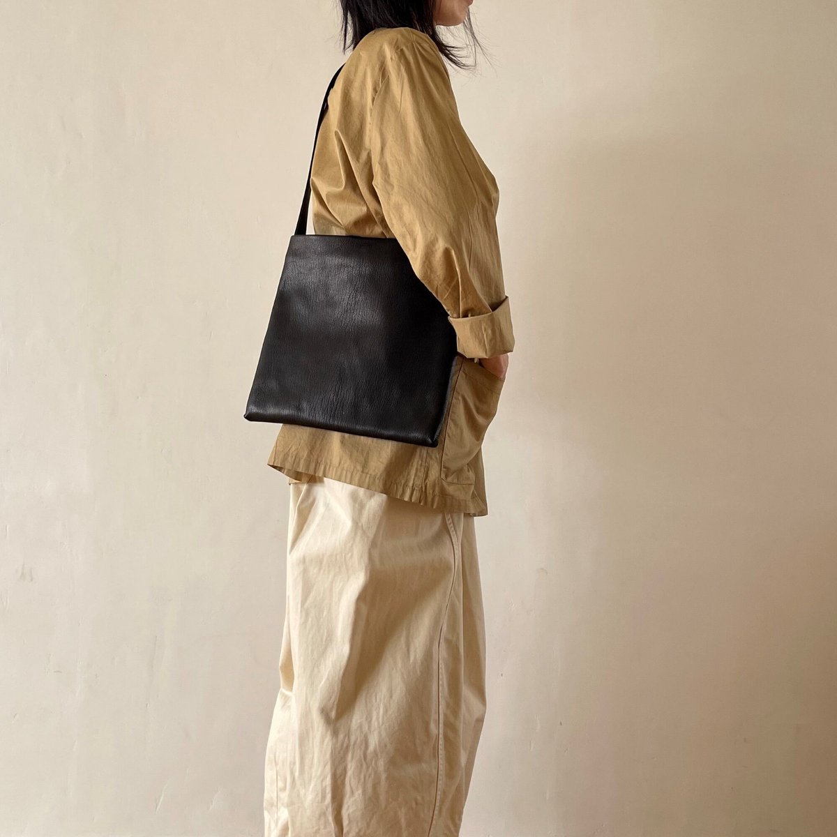 ヌイトメル　フラットショルダー - Sサイズ（GOFS-S） フラットショルダー - Sサイズ（GOFS-S） | nuitomeru STORE