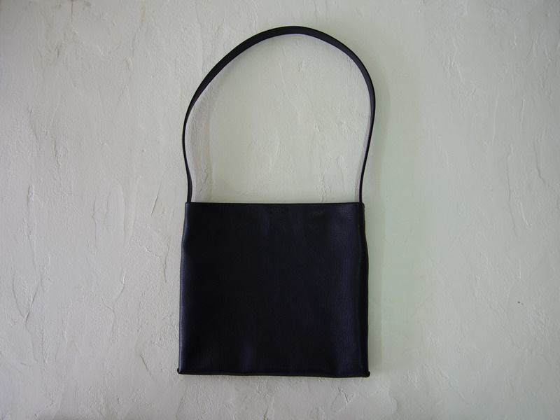 ヌイトメル　フラットショルダー - Sサイズ（GOFS-S） フラットショルダー - Sサイズ（GOFS-S） | nuitomeru STORE