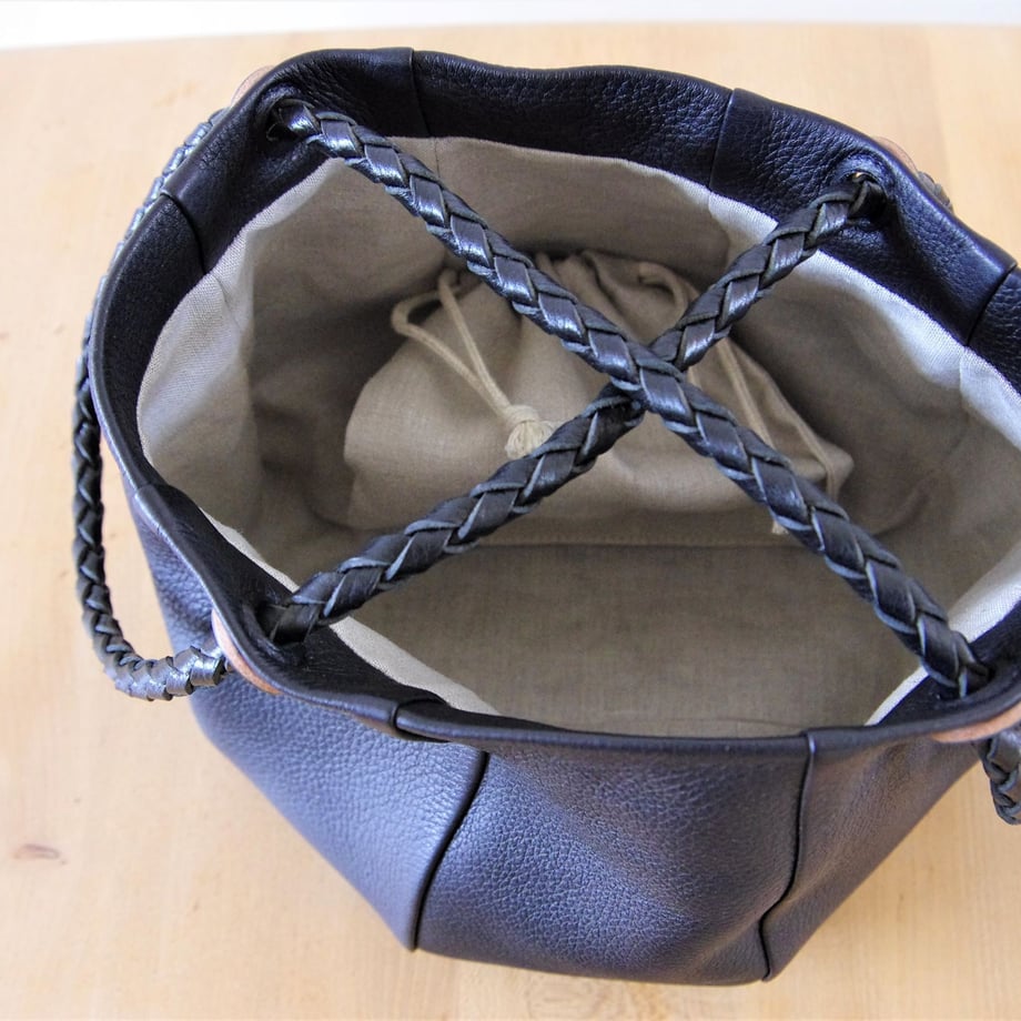 62a85c1ed085ee04057cad94
