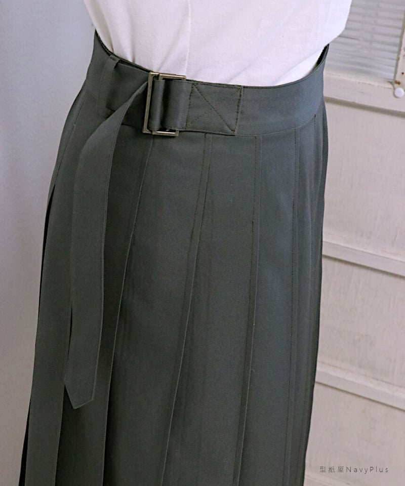 Acne Studios ネイビー プリーツスカート Acne Studios ネイビー プリーツスカート Acne Studios