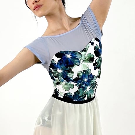 Aqua Bloom（アクアブルーム） B neck / Half Sleeve　②