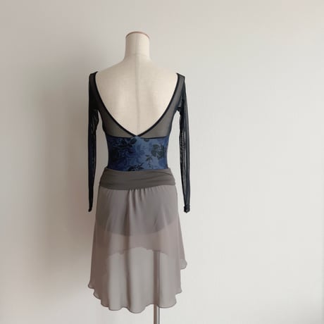 Pull-on Skirt_Slim Cut Type　 (30/45+belt) *wide band