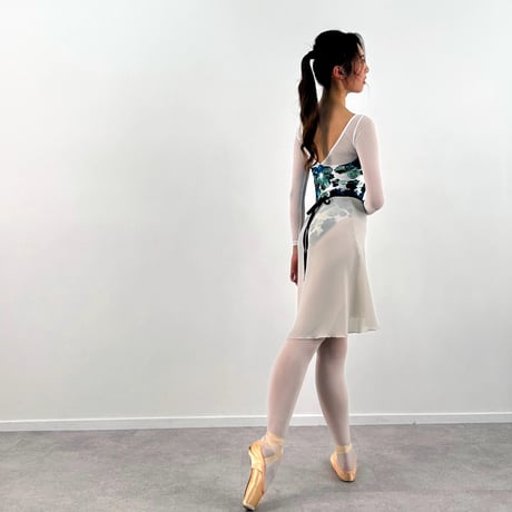 Aqua Bloom（アクアブルーム） V neck / Long Sleeve　①