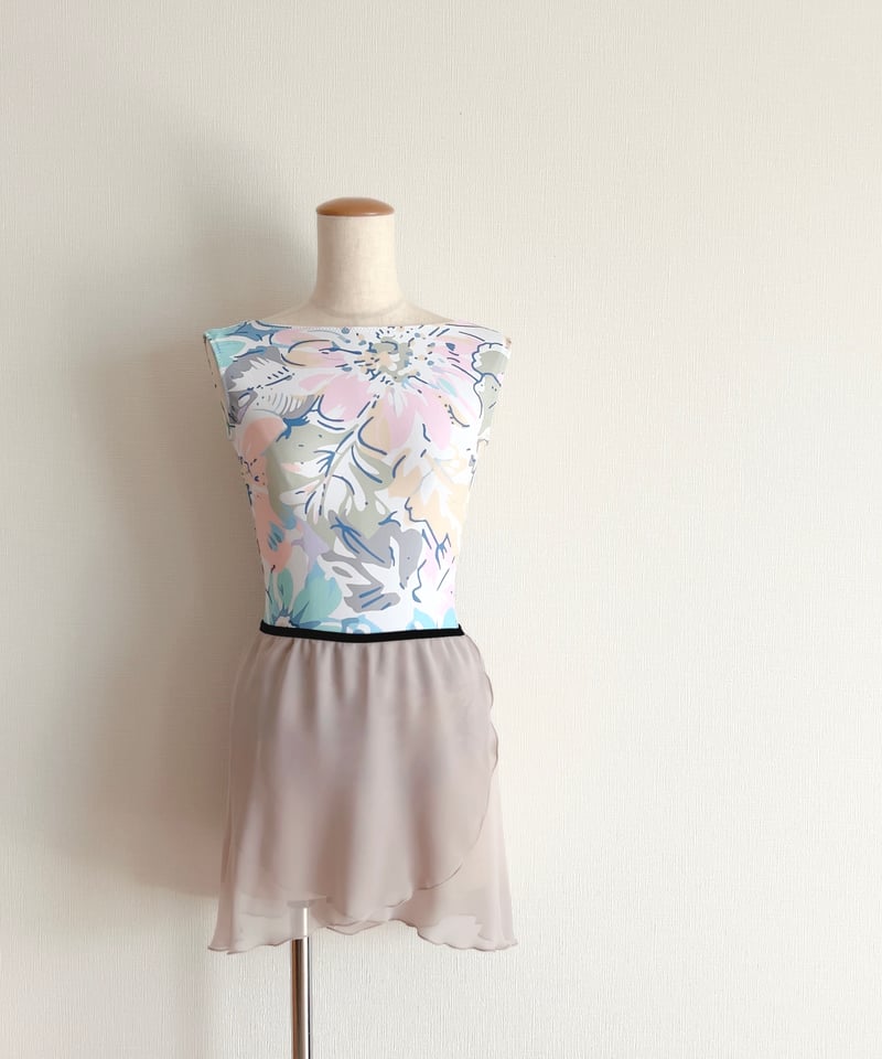 Skirt pull 、シャイニーフローズン、Lサイズ、スカート丈60センチ