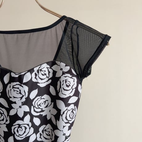 Noir Rose（ノワールローズ） B neck / Half Sleeve　⑥