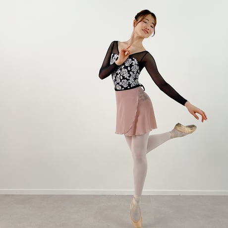 Noir Rose（ノワールローズ）V neck / Long Sleeve　⑤