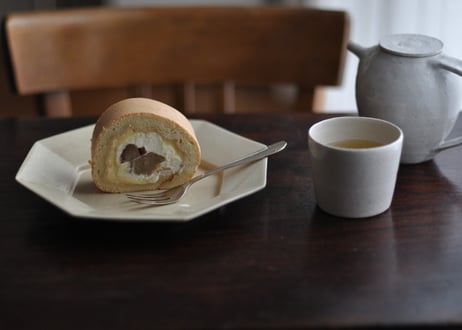 季節の米粉ロールケーキ6個、季節のチーズケーキ1本set 【翌日到着地域限定】10/9、10、16、17発送